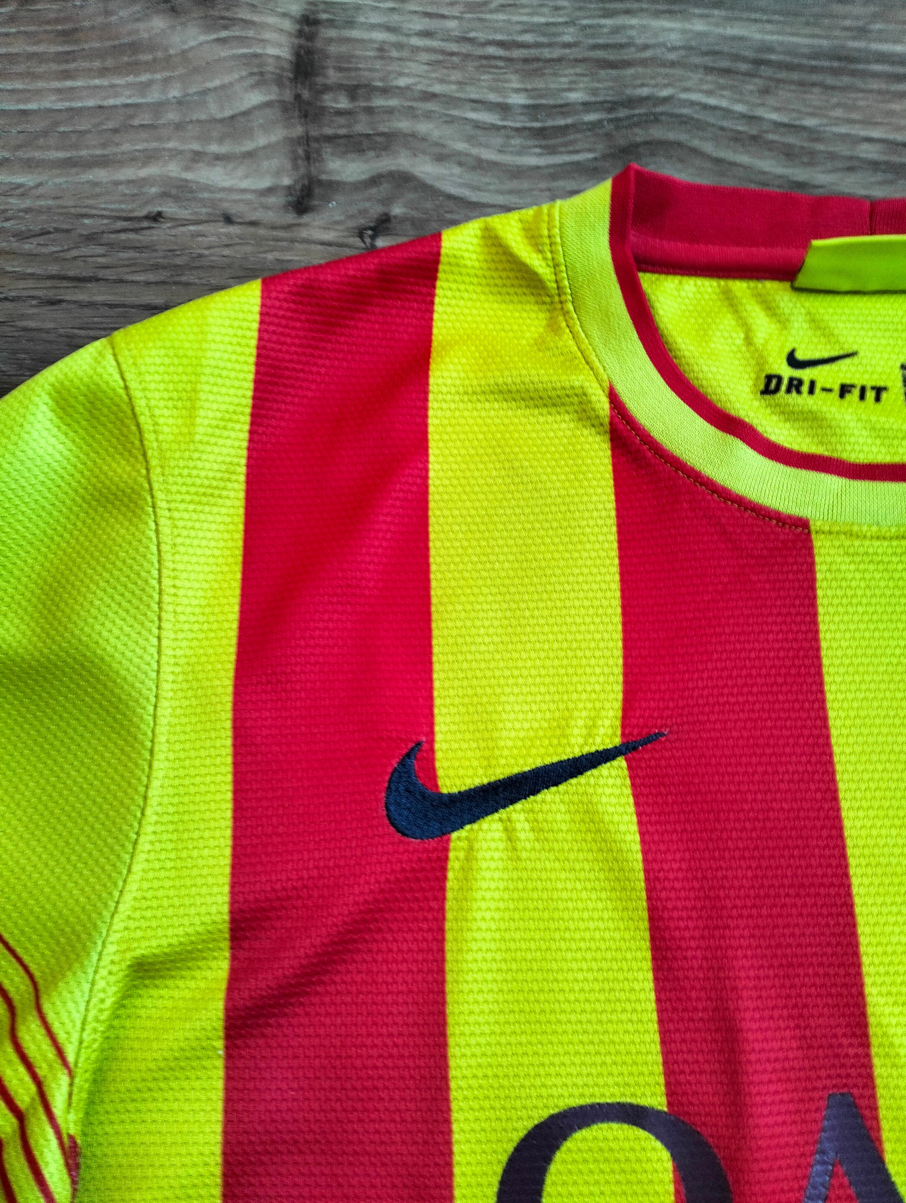 2. Original FC Barcelona 2013-14 Nike away shirt - S