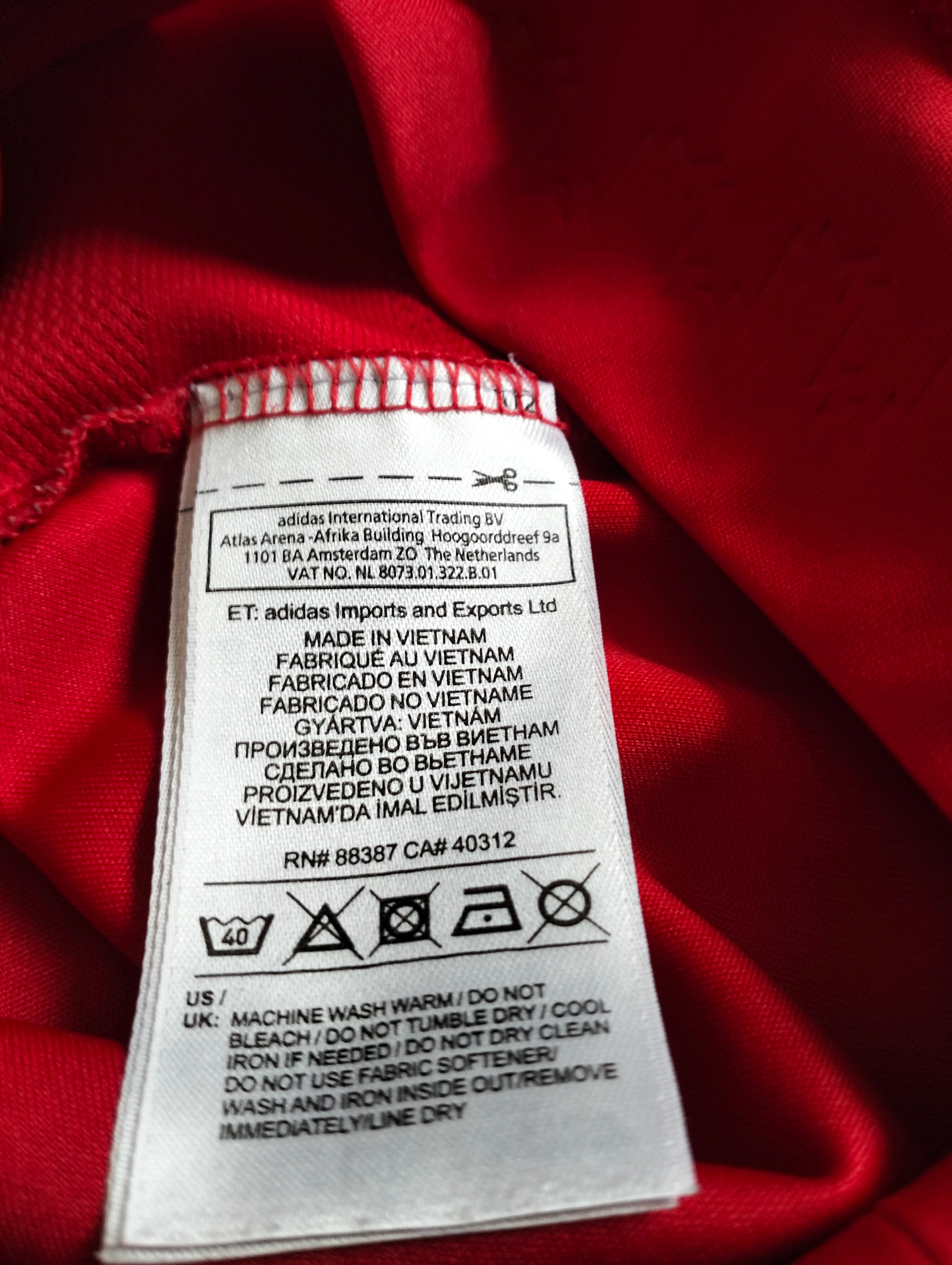 Original Manchester United 2015/16 Adidas home shirt