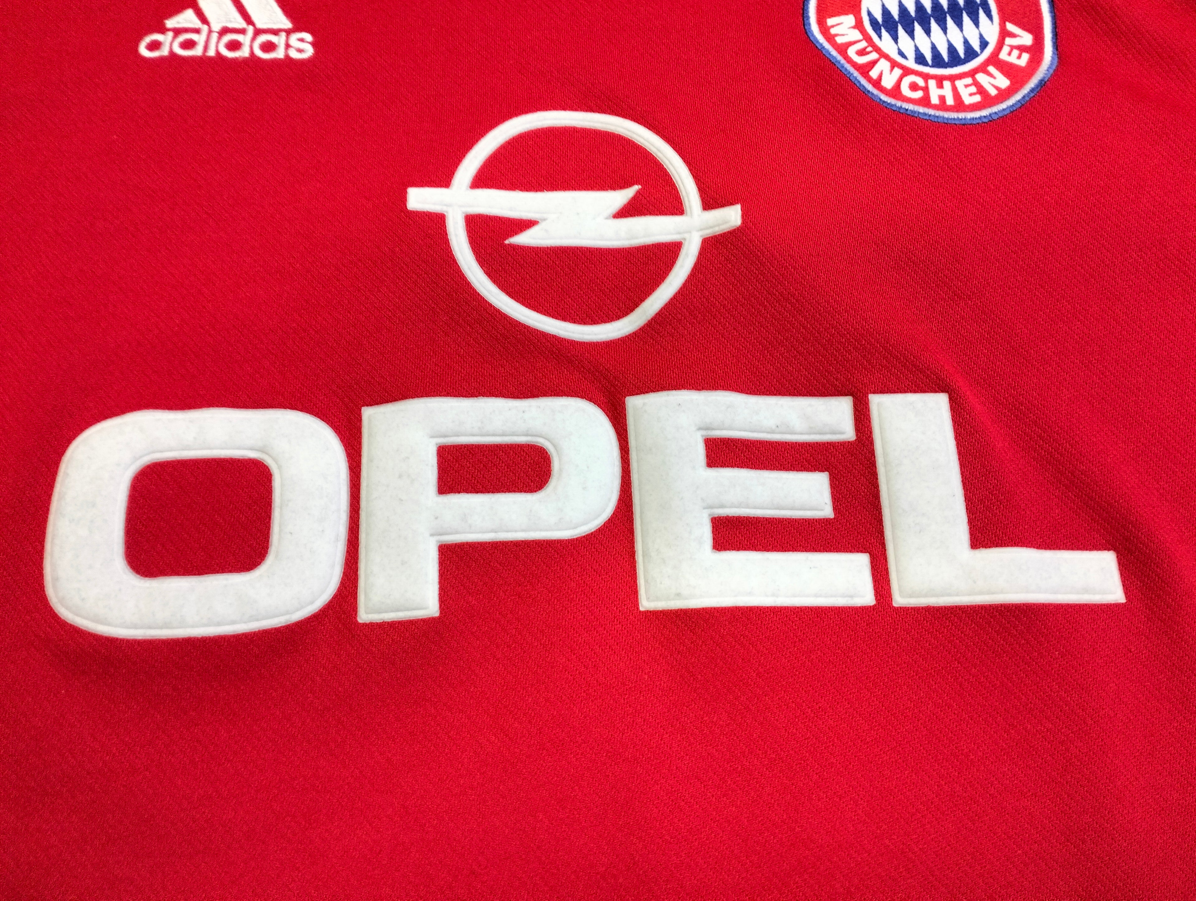 Bayern Munich 1999-2001 shirt - Roque Santa Cruz