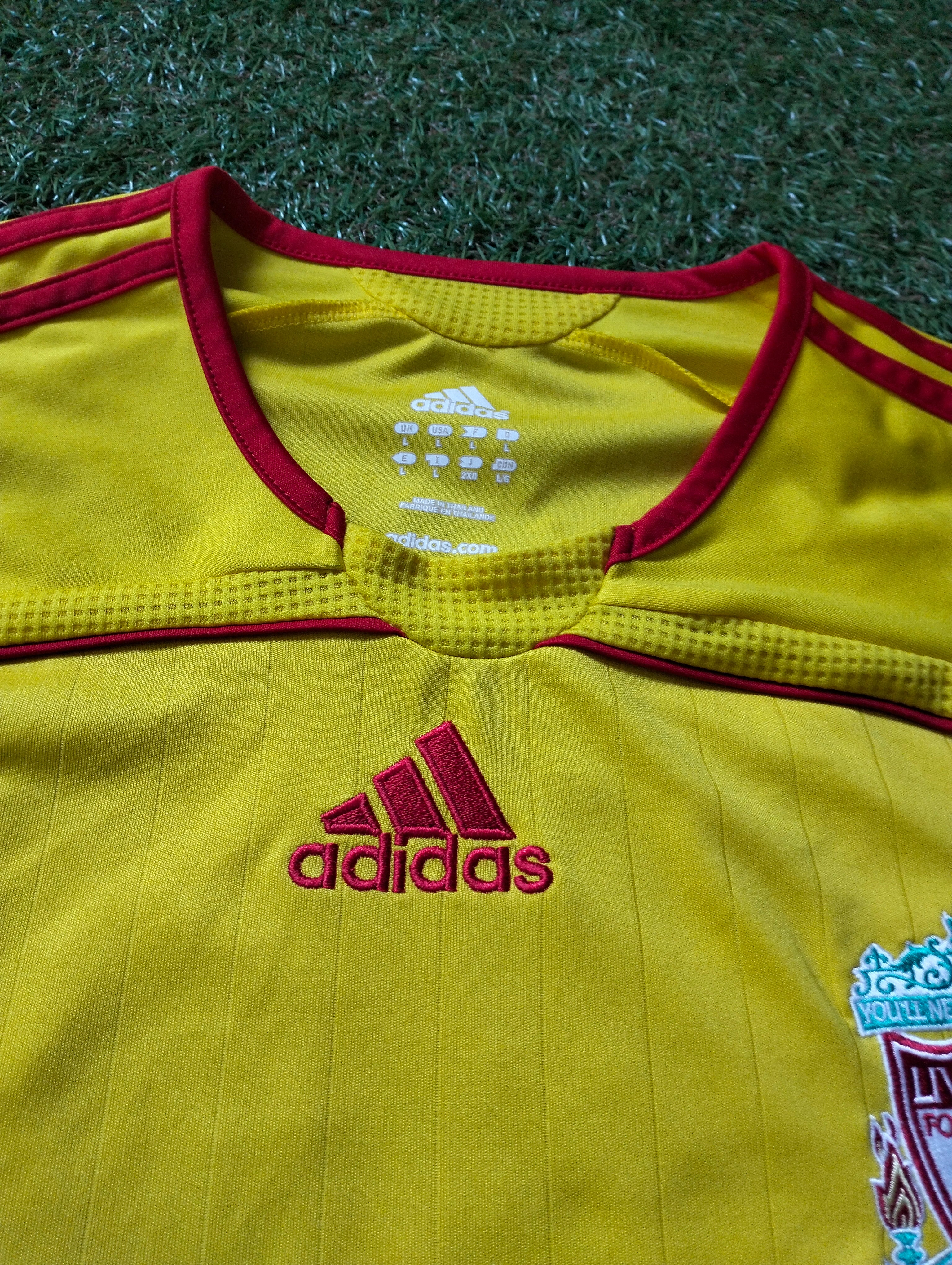 Original Adidas FC Liverpool 2006-2007 away excellent condition L